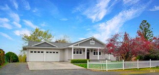 1334 29th St, Lewiston, ID 83501