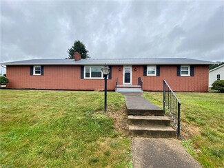 283 Maple St, Duncan Falls, OH 43734