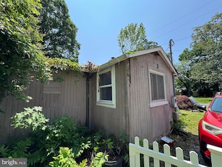 4725 Idlewilde Rd, Shady Side, MD 20764