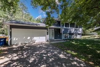 2525 14th Ave NW, New Brighton, MN 55112
