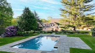 175 Finch Rd, North Salem, NY 10560