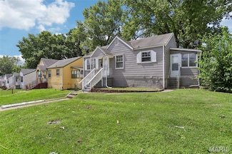 7452 Chandler Ave, Saint Louis, MO 63136