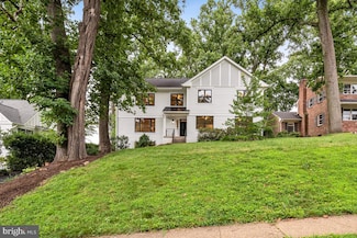 3109 N Nottingham St, Arlington, VA 22207