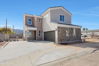 921 E Desert Ln, Phoenix, AZ 85042