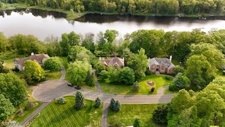 20 Crestview Ln, Sparta, NJ 07871