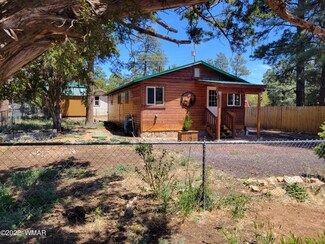 2070 Pine Lake Dr, Overgaard, AZ 85933