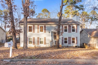 12612 Timber Hill Dr, Little Rock, AR 72211