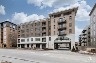 940 Maple Ave Unit 406, Downers Grove, IL 60515