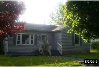 210 N Main St, Bloomdale, OH 44817