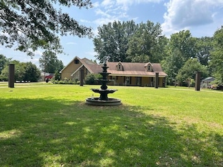 135 Road 1350, Tupelo, MS 38801