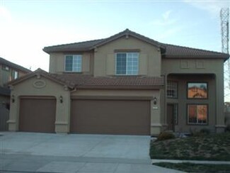 5 Longfellow Cir, Salinas, CA 93906