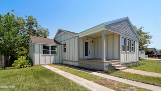212 N Cove Blvd, Panama City, FL 32401