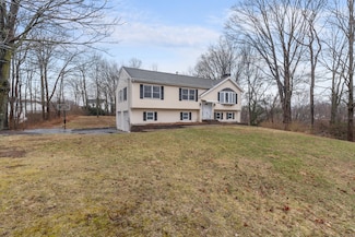 10 Mill Rd, North Branford, CT 06471