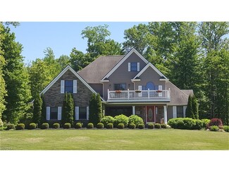 3016 Katie Jane Ln, Conneaut, OH 44030