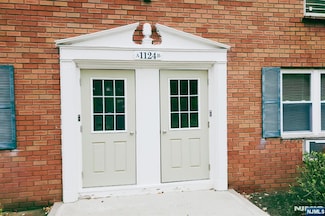 1124 Valley Rd Unit 1B, Wayne, NJ 07470