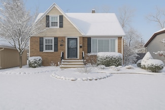 120 S Rohlwing Rd, Palatine, IL 60074