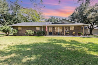 12009 Dannhaus Rd, Needville, TX 77461