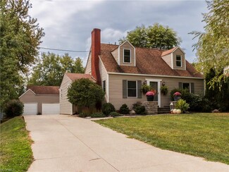 5146 14th St SW, Canton, OH 44710