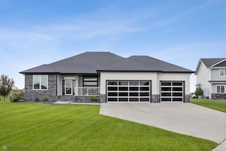 3004 6th St E, West Fargo, ND 58078