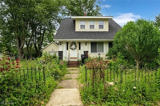 664 Page St, Ravenna, OH 44266