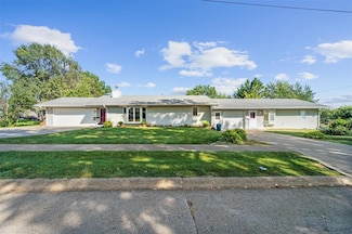 607 S 4th St, Knoxville, IA 50138
