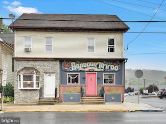 41 S Tulpehocken St, Pine Grove, PA 17963