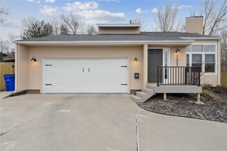 3403 Random Rd SE, Cedar Rapids, IA 52403