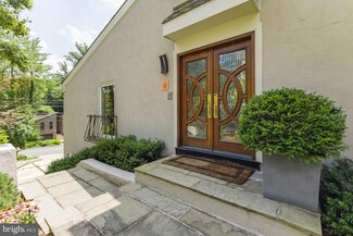 1924 Rhode Island Ave, McLean, VA 22101