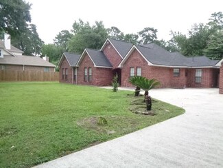 21722 Tophill Dr, Spring, TX 77388