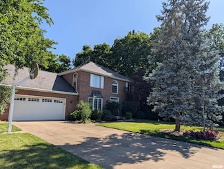 1315 W Wexford Place, Peoria, IL 61615