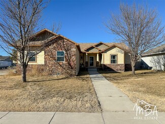 3101 Park View Dr, Garden City, KS 67846