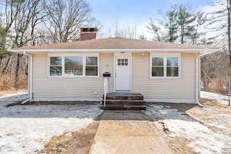 112 Long Swamp Rd, Wolcott, CT 06716