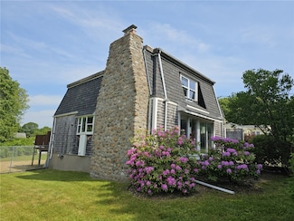 30 Bayfield Dr, Wakefield, RI 02879