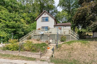 38 E Milwaukee St, Savanna, IL 61074