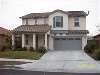 1666 Piazza Dr, Salinas, CA 93905