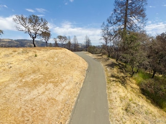 1002 Quietwater Ridge, Santa Rosa, CA 95404