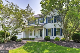 27 Milburne Ln, Trenton, NJ 08691