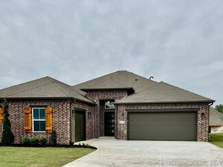 3012 S 7th Place, Broken Arrow, OK 74012