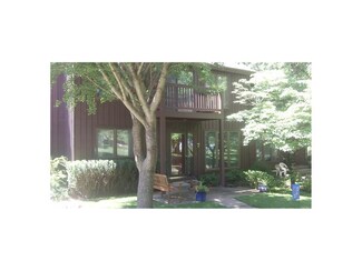 7 Oak Hill Cluster, Independence, MO 64057