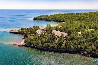 1611 Superior Shores Dr Unit 57B, Two Harbors, MN 55616