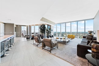 851 NE 1st Ave Unit PH 5112, Miami, FL 33132