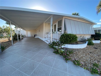 5681 Teahouse Rd, Venice, FL 34293