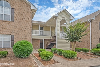 2910 Mulberry Ln Unit B, Greenville, NC 27858