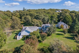 19 Old Woods Rd, Chilmark, MA 02535
