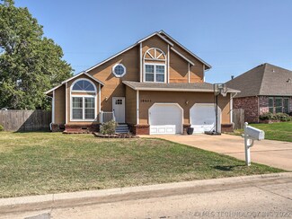 19403 E 37th St S, Broken Arrow, OK 74014