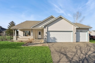 701 Isanti Pkwy NW, Isanti, MN 55040