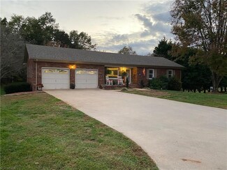 297 Meadow Ln, Millers Creek, NC 28651
