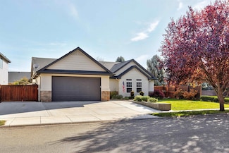 2079 W Marten Creek Dr, Meridian, ID 83646