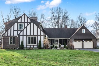 8909 Black Hawk Ln, Indianapolis, IN 46234