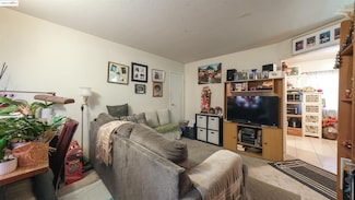 2120 E 22nd St, Oakland, CA 94606